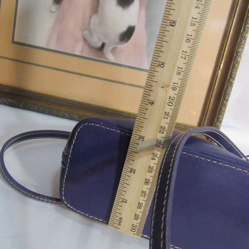 ITALIAN LEATHER  BAG. PURSE, VIOLET COLOR, BACK POCKET, EXCEL COND - Picture 10 of 16